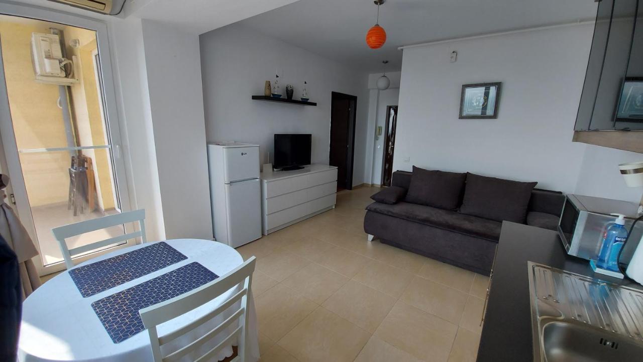 Mamaia Summerland Seaview Extérieur photo