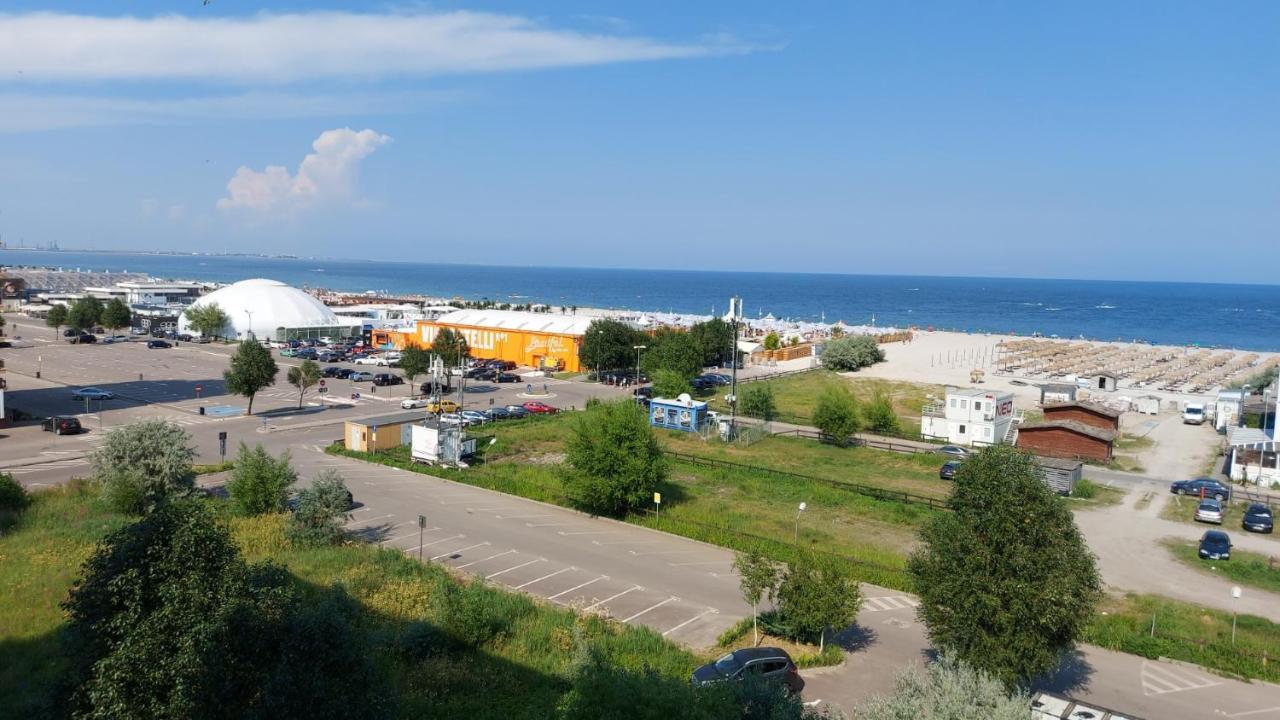 Mamaia Summerland Seaview Extérieur photo